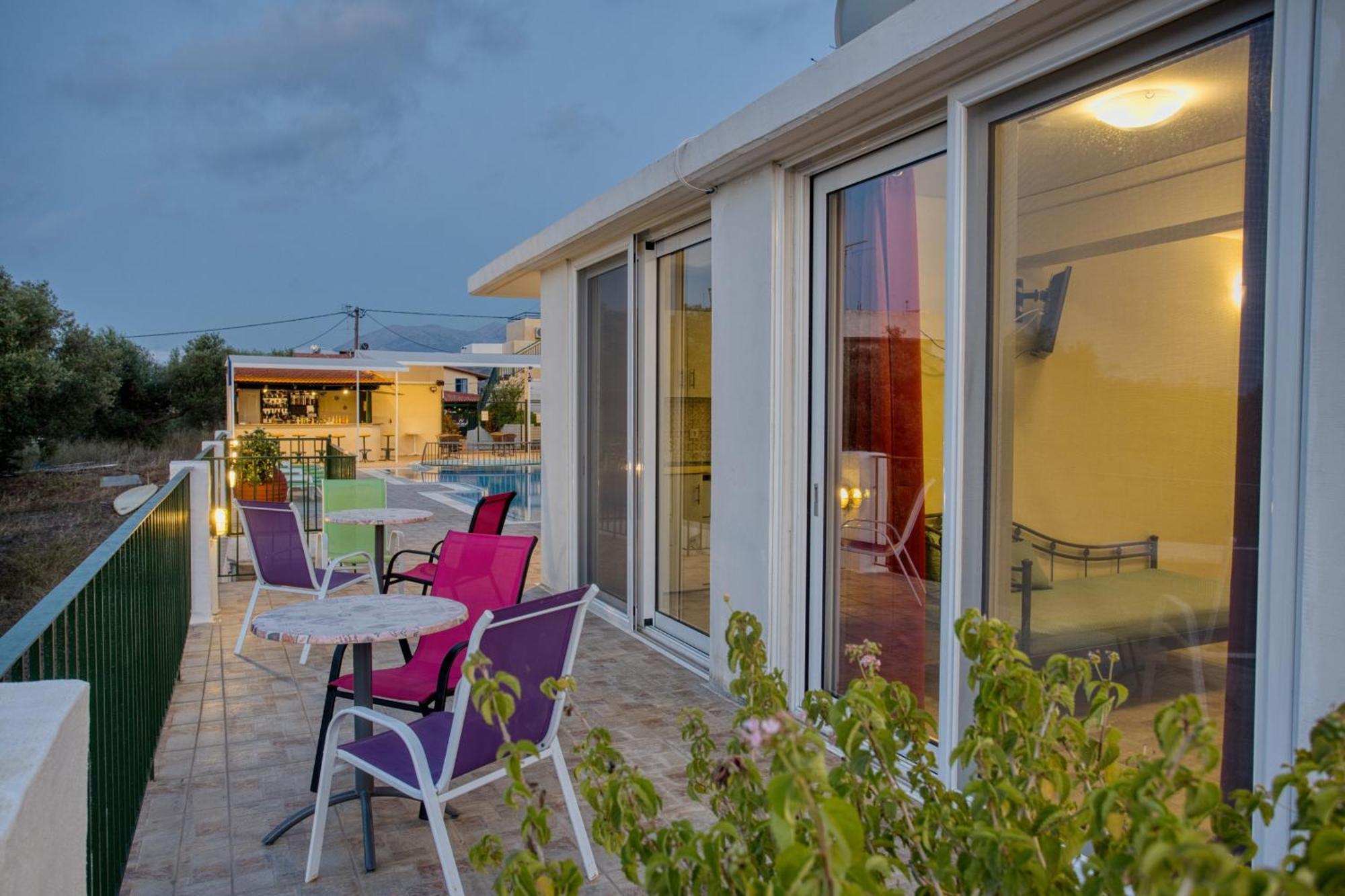 Bellino Apartments "Adults Only" Hersónissos Extérieur photo